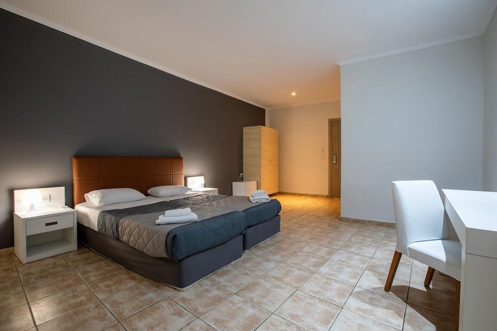 Arkadianos Aparthotel Agios Sostis  Esterno foto