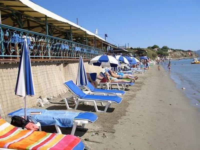 Arkadianos Aparthotel Agios Sostis  Esterno foto