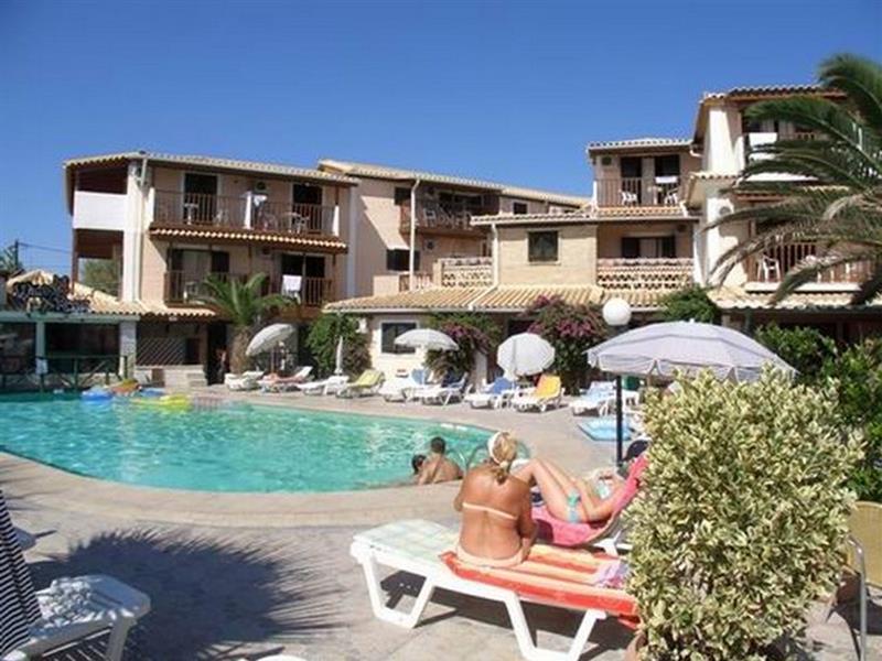 Arkadianos Aparthotel Agios Sostis  Esterno foto